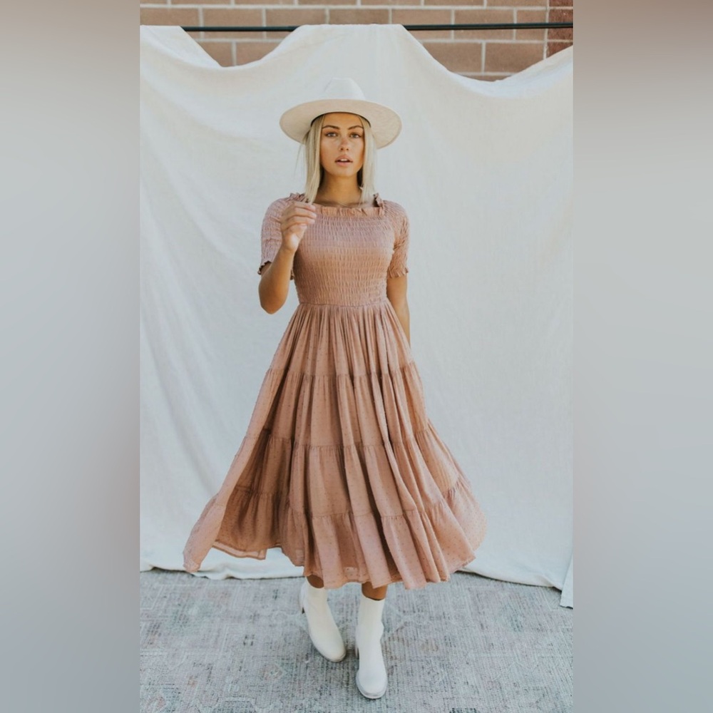 Henly Marlene Swiss Dot Midi in Mauve-Large